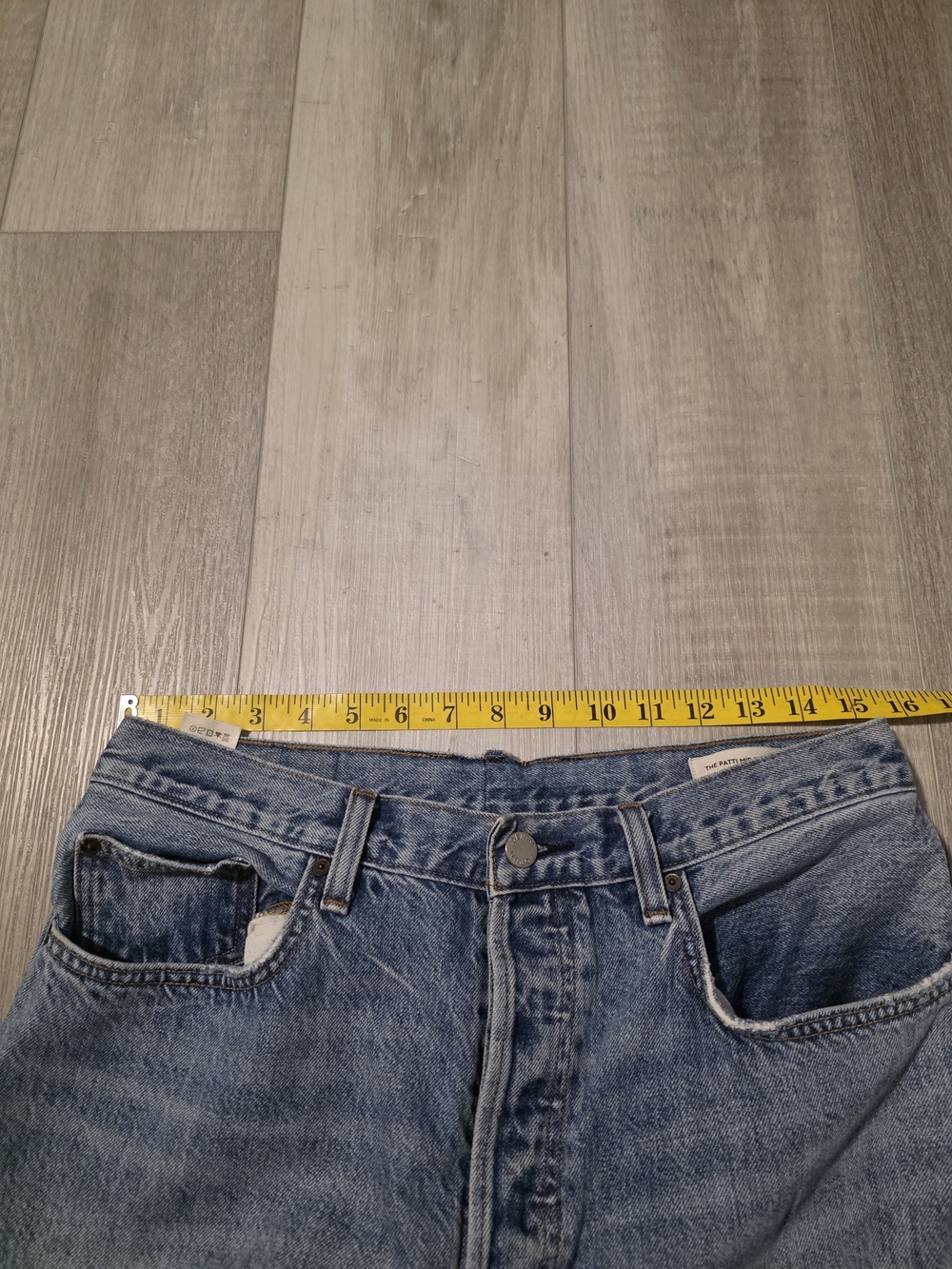 Denim Forum The Patti Mid Rise Straight Jeans 31 Light Wash Distressed Hem - Picture 5 of 10